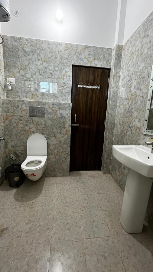 Mangalam Grand Hotell Lucknow Exteriör bild