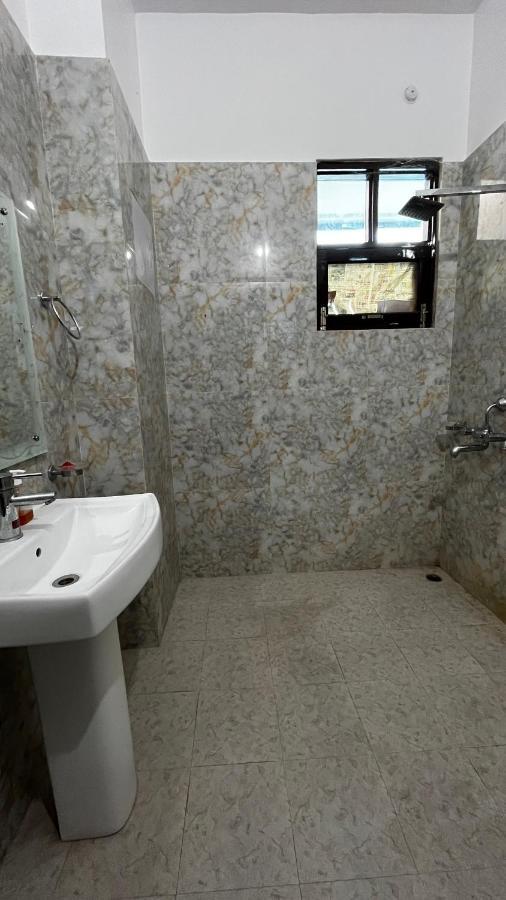 Mangalam Grand Hotell Lucknow Exteriör bild